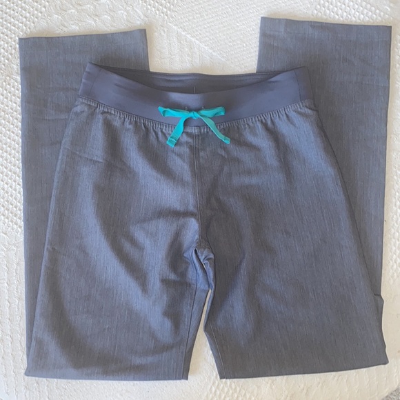 Figs Graphite Livingston Basic Scrub Pants XS - Picture 4 of 14